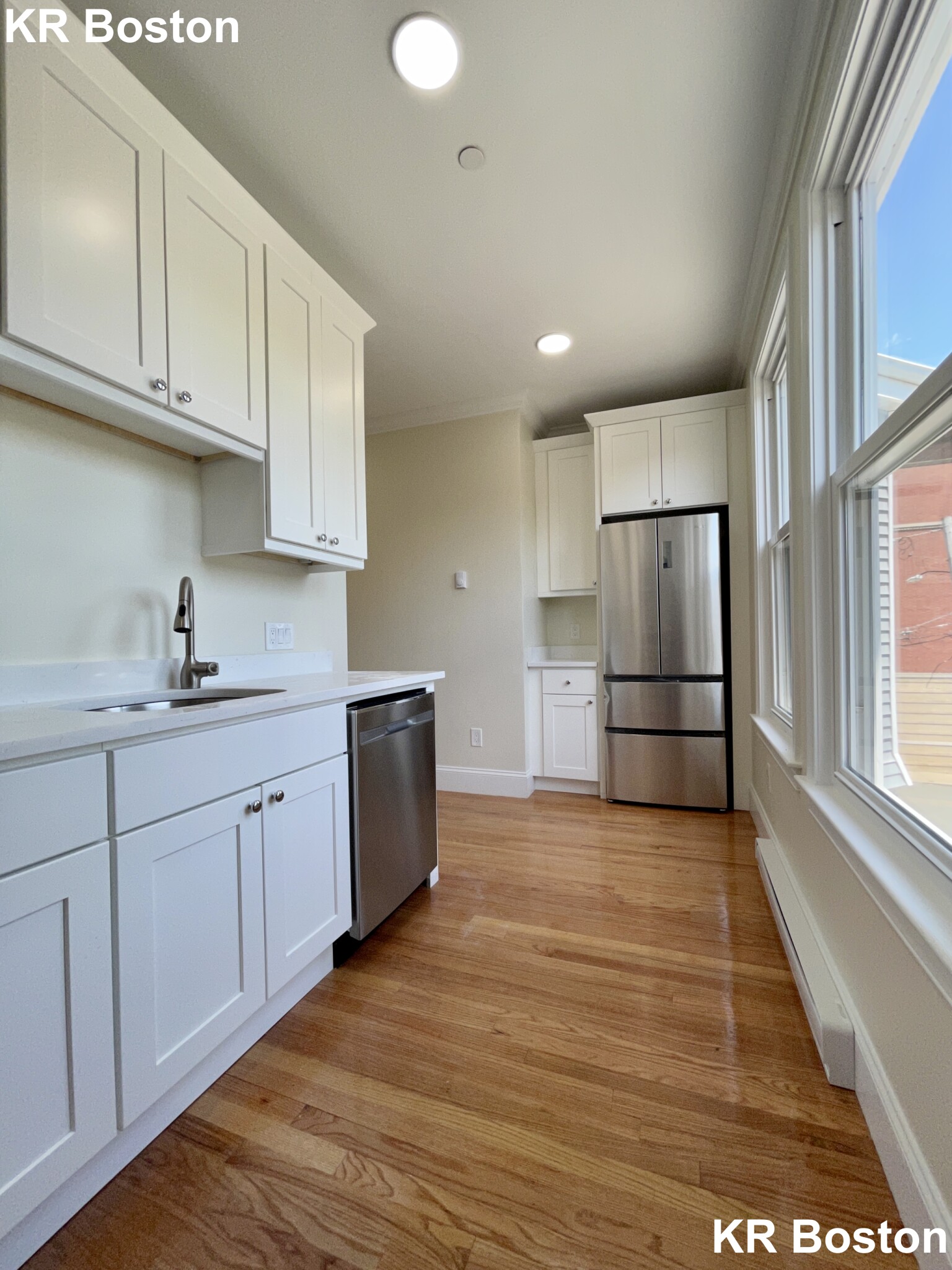 12 Harris St, Coolidge Corner