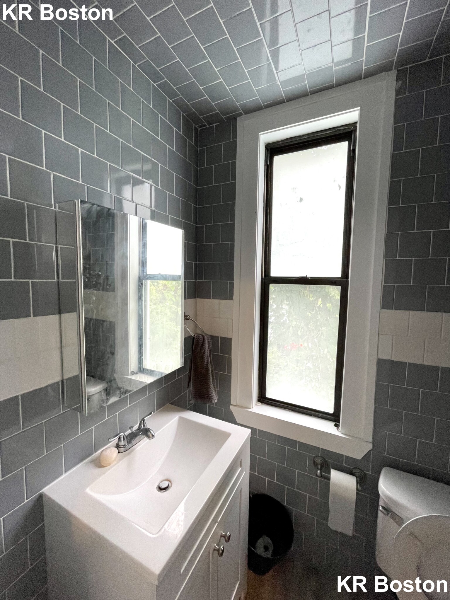 12 Saunders St, Allston