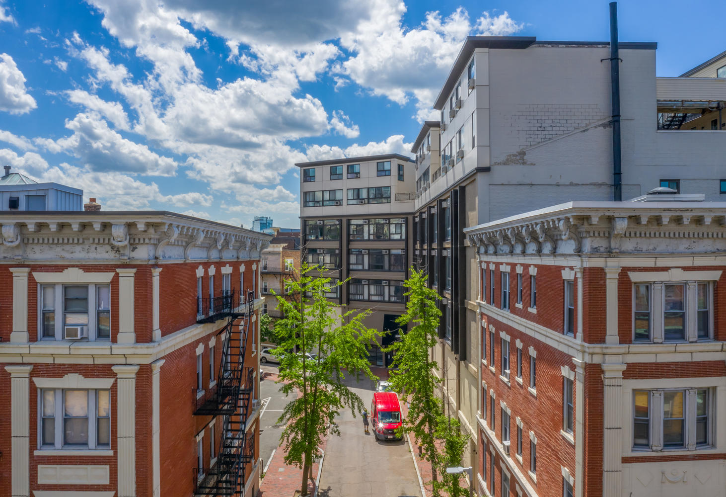 12 Stoneholm St, Fenway