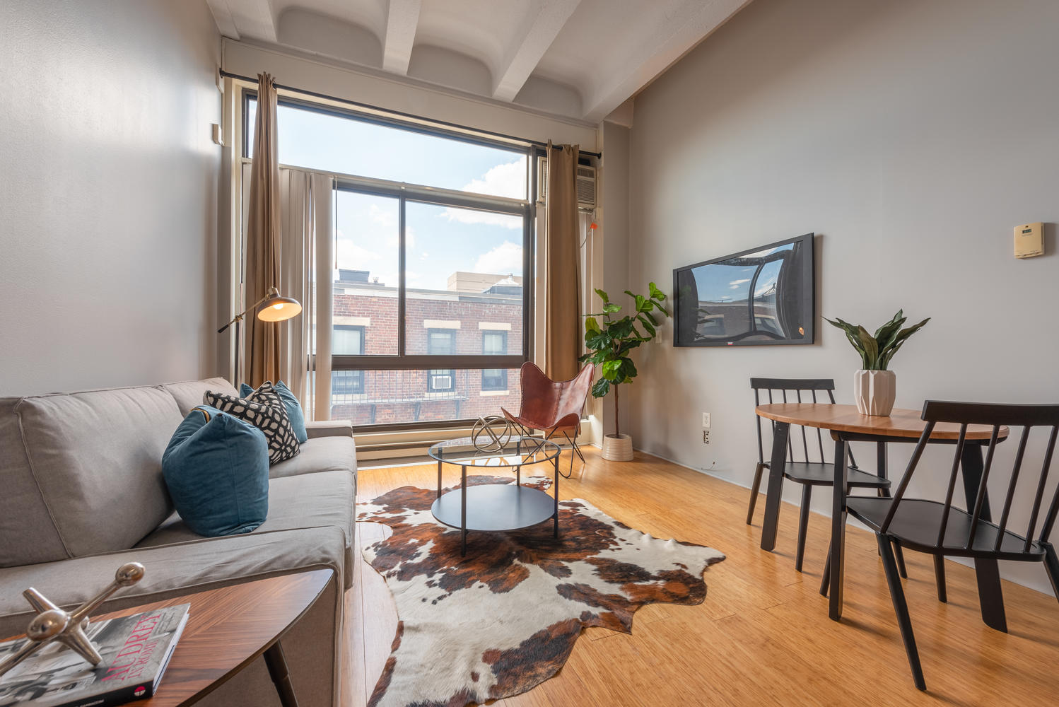 12 Stoneholm St, Fenway