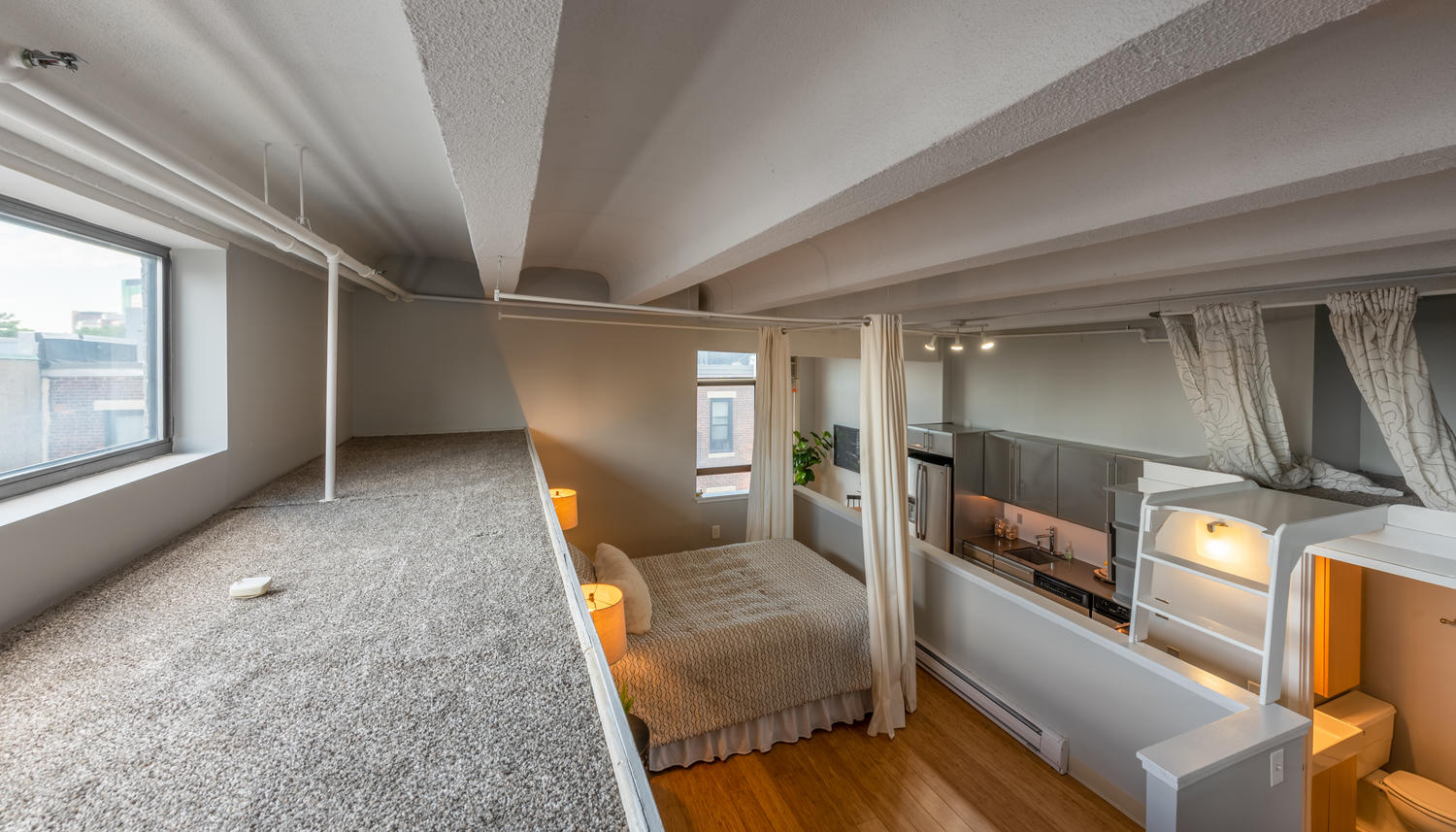 12 Stoneholm St, Fenway