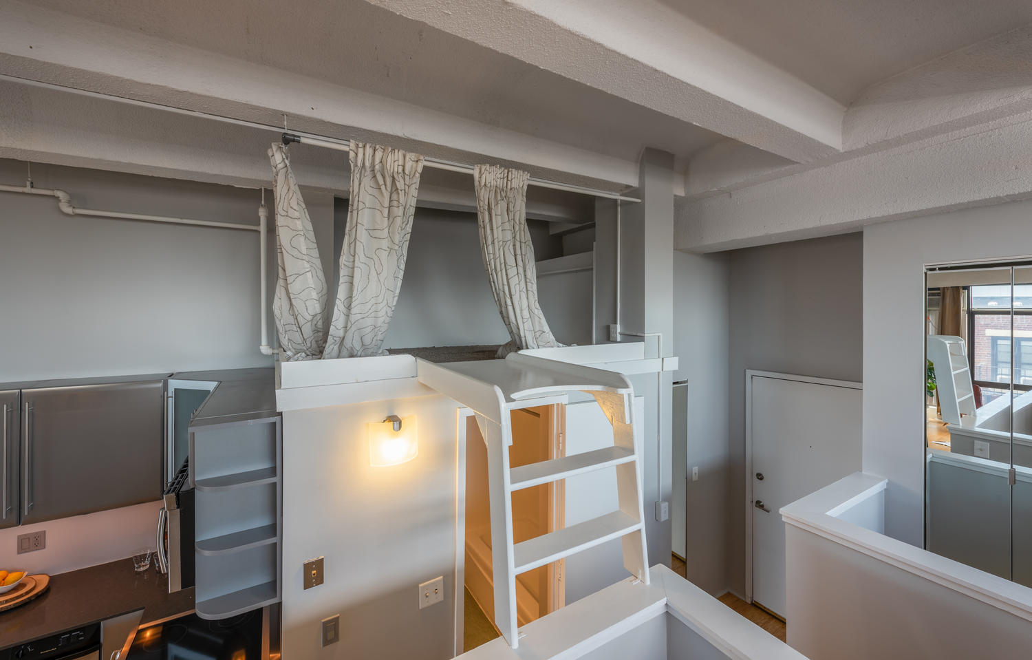 12 Stoneholm St, Fenway