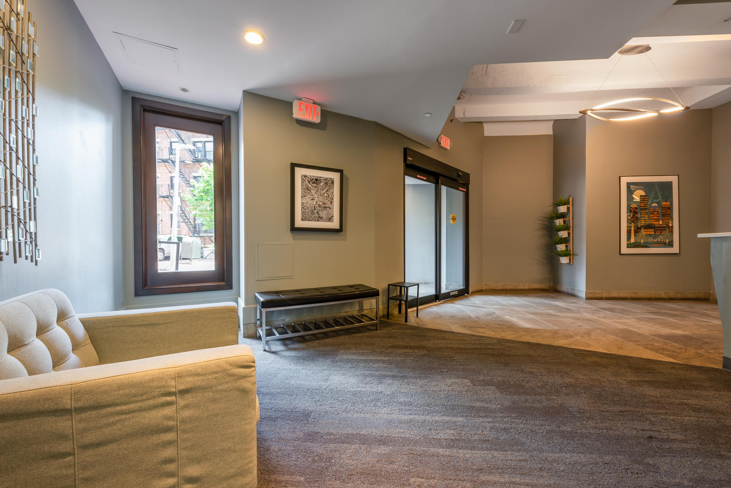 12 Stoneholm St, Fenway