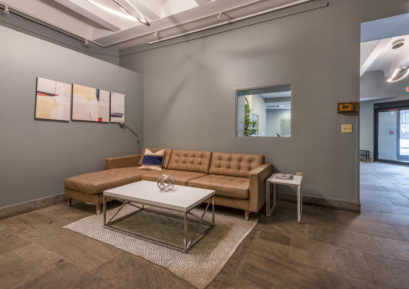 12 Stoneholm St, Fenway