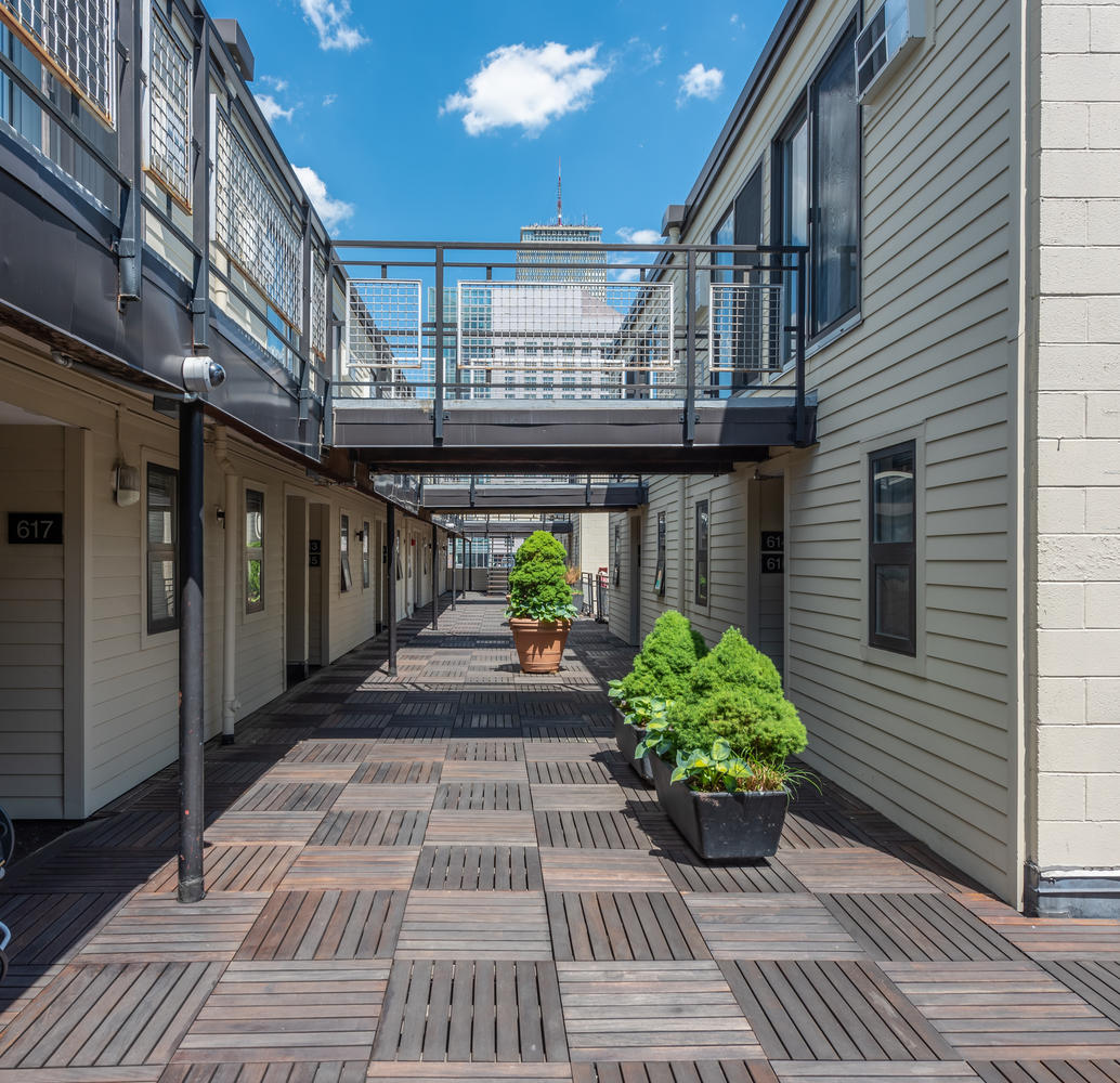 12 Stoneholm St, Fenway