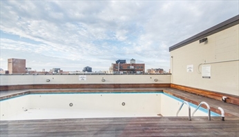 12 Stoneholm St, Fenway