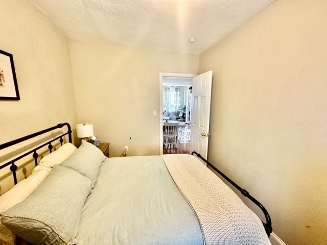 435 Hanover, North End