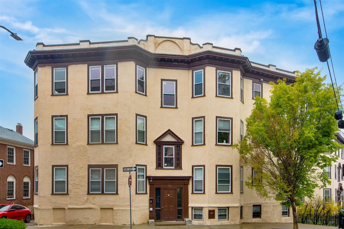 134 Sutherland Rd, Brighton