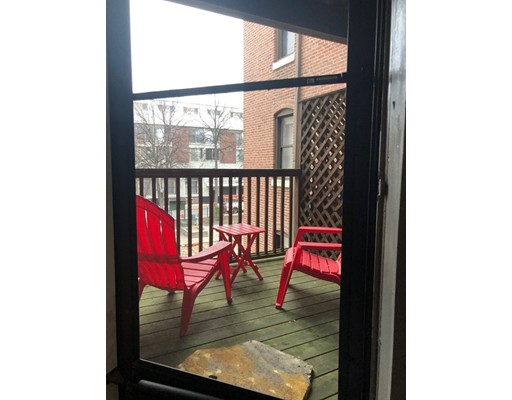 111 Gainsborough St, Fenway