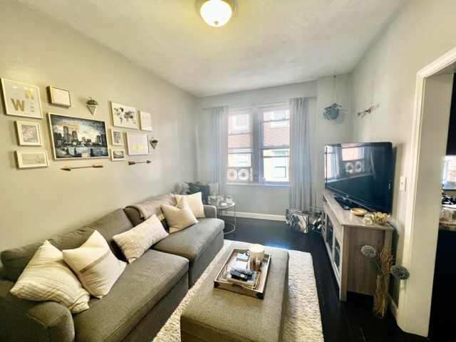 8 Margaret St, North End