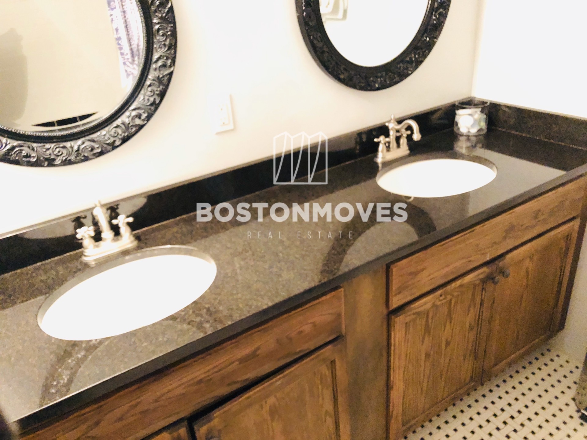 113 Beacon St, Back Bay