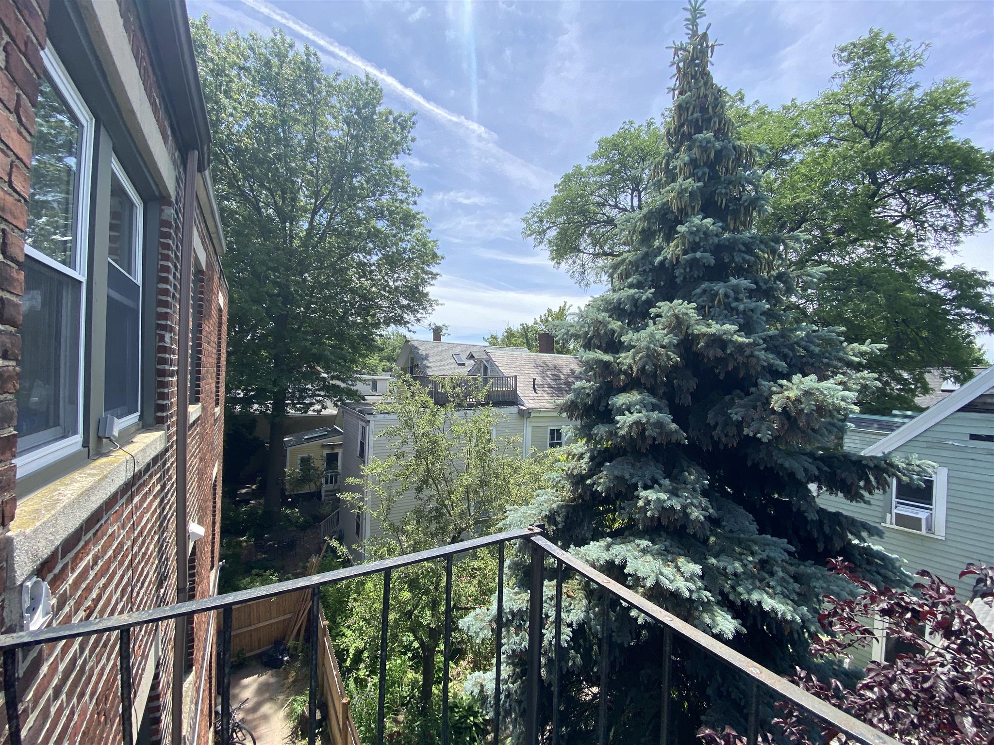 54 Kelly Rd, Cambridgeport