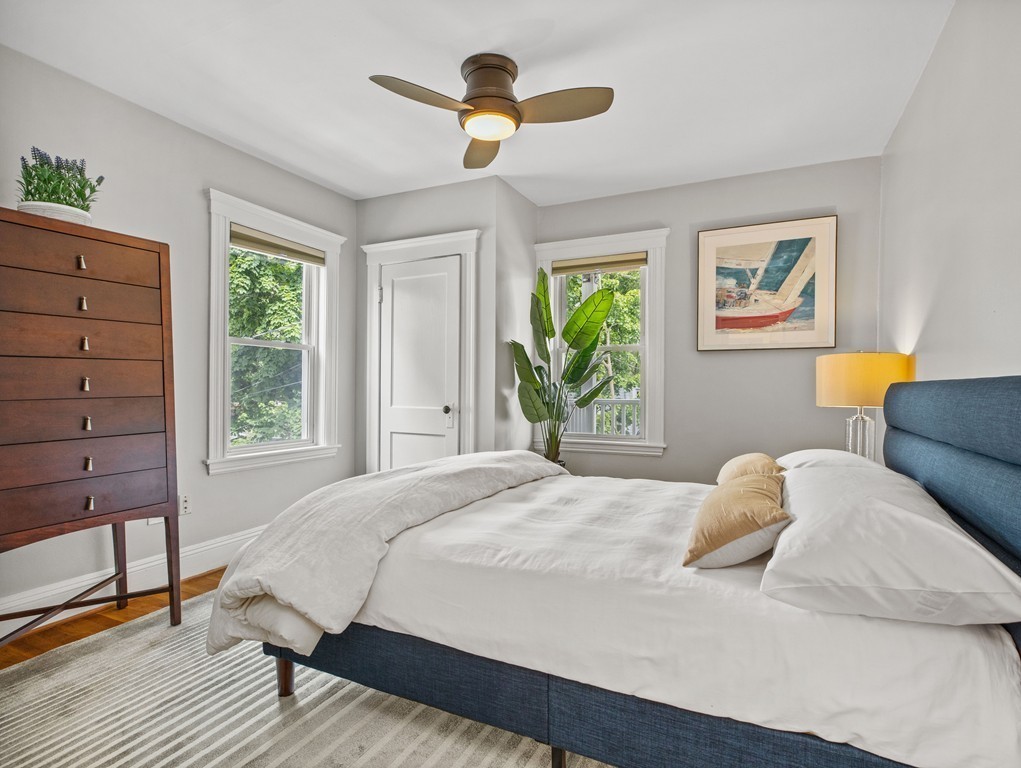 304 Lamartine St, Jamaica Plain