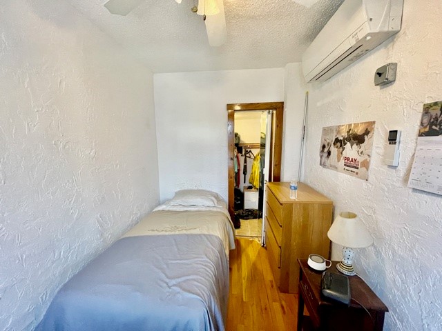 4 Garden Ct, North End