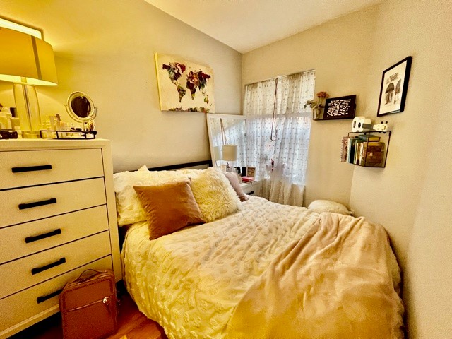 17 Thacher St, North End