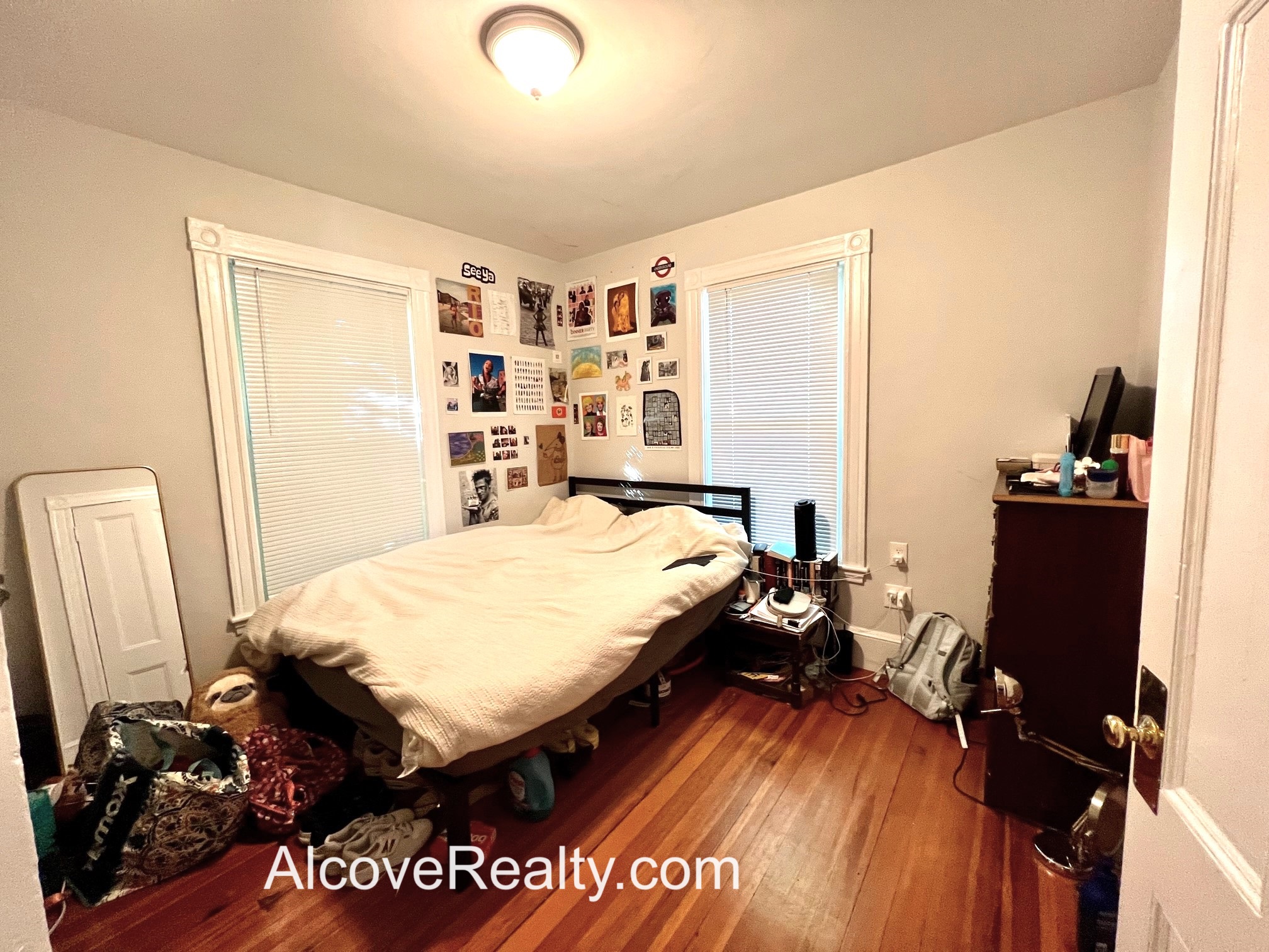 69 Davis Sq, Davis Square