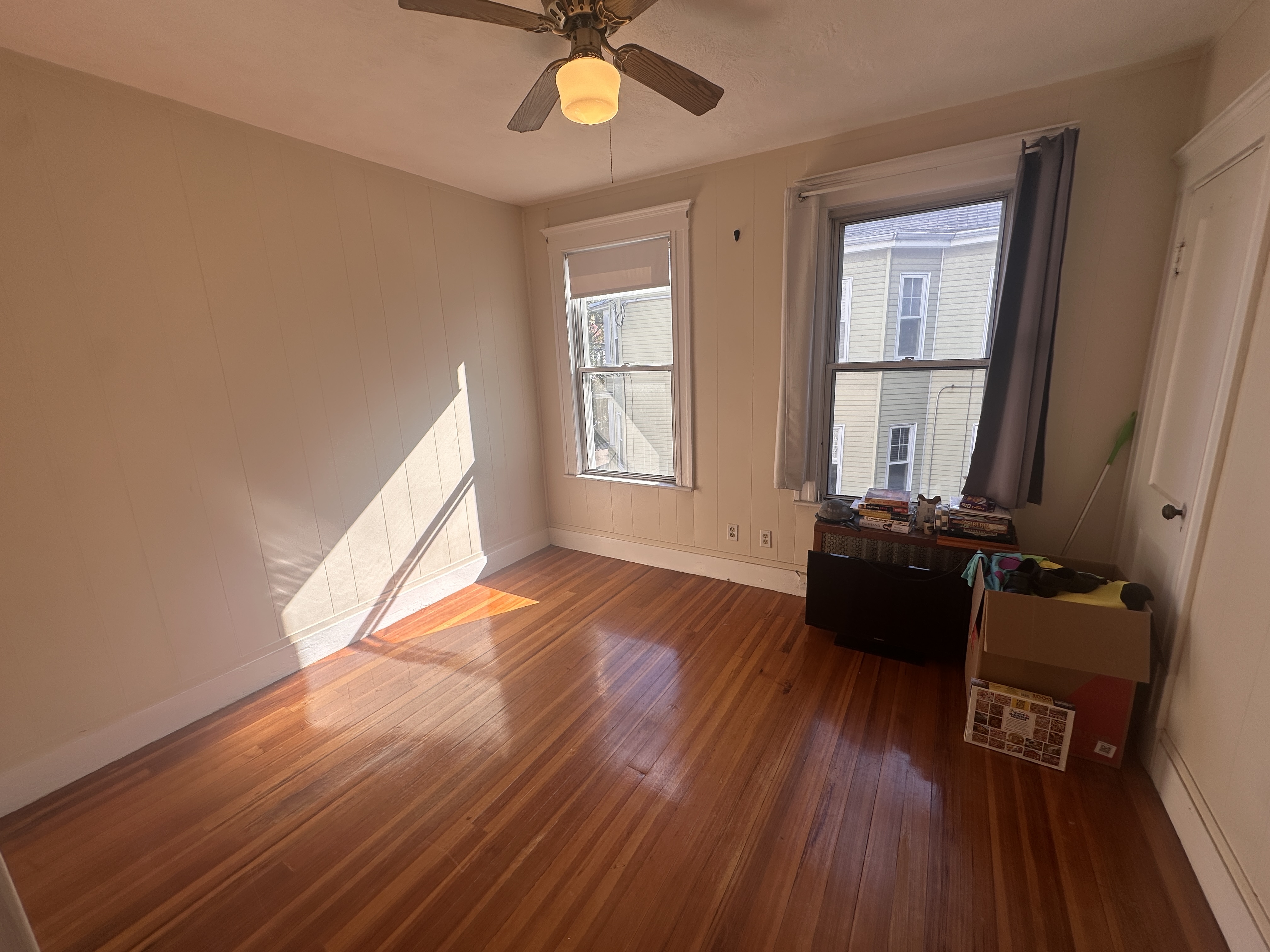 39 Magnus Ave, Ward Two