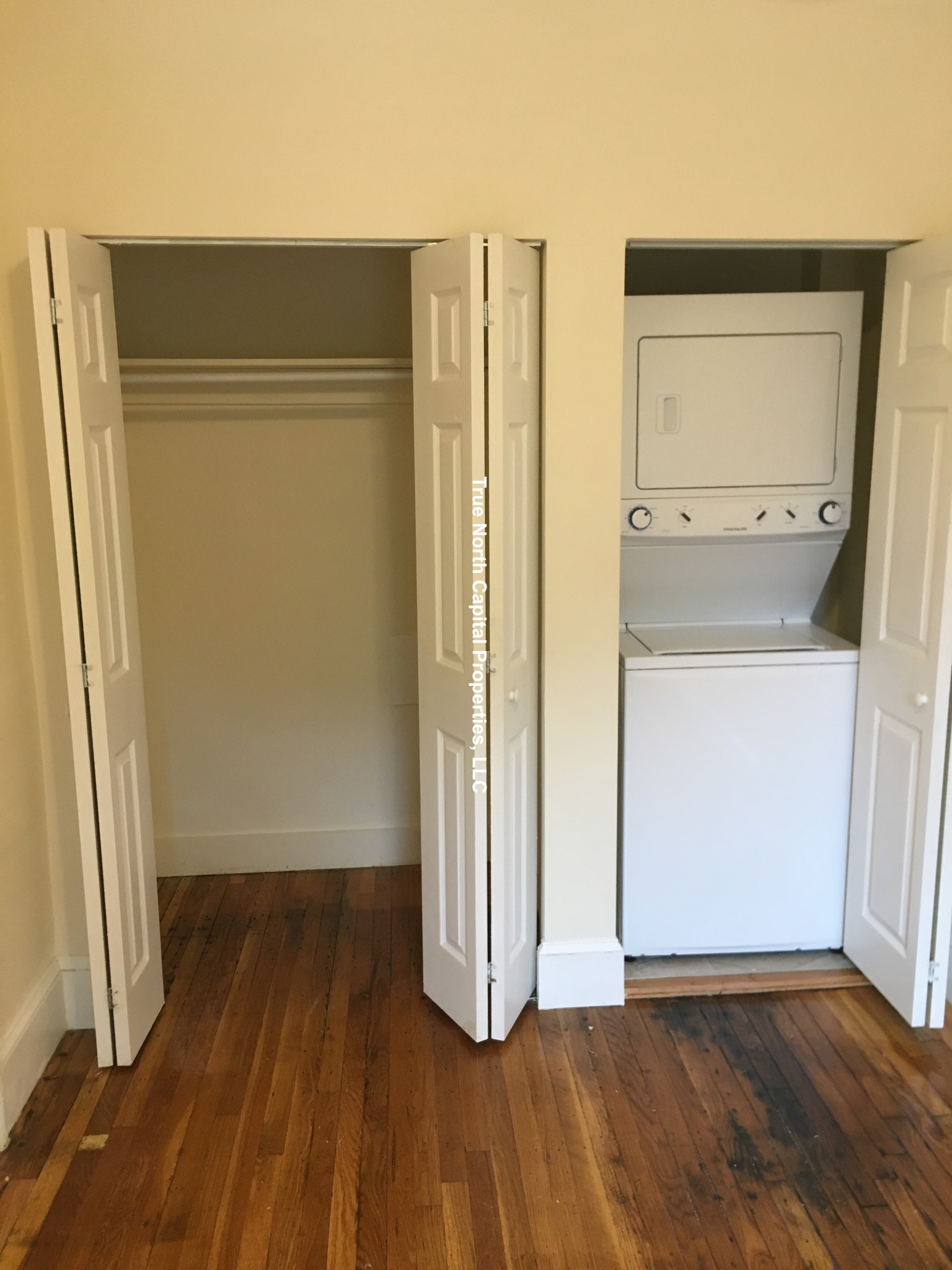 383 Broadway, Ten Hills