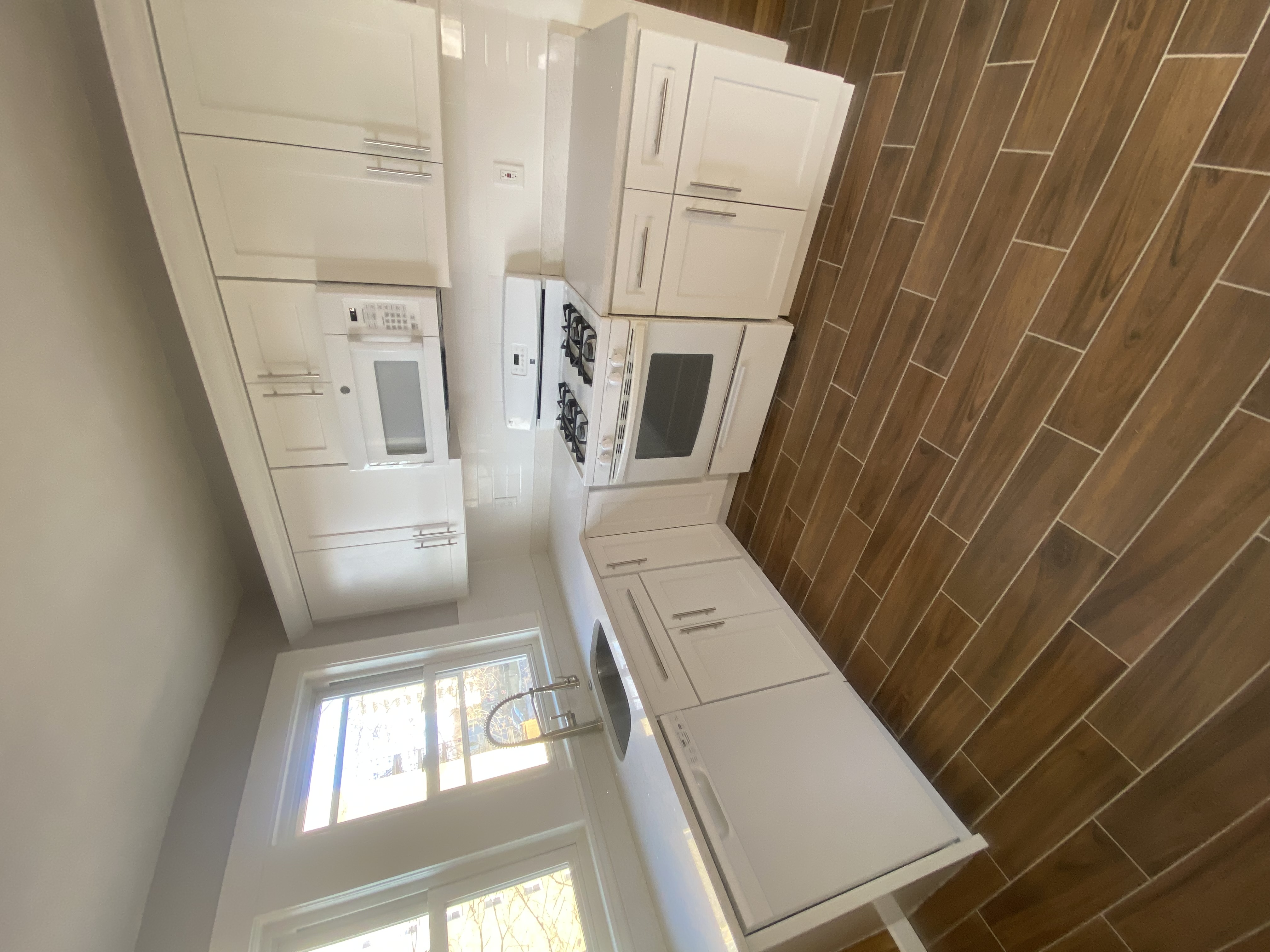 39 Waterhouse St, West Somerville