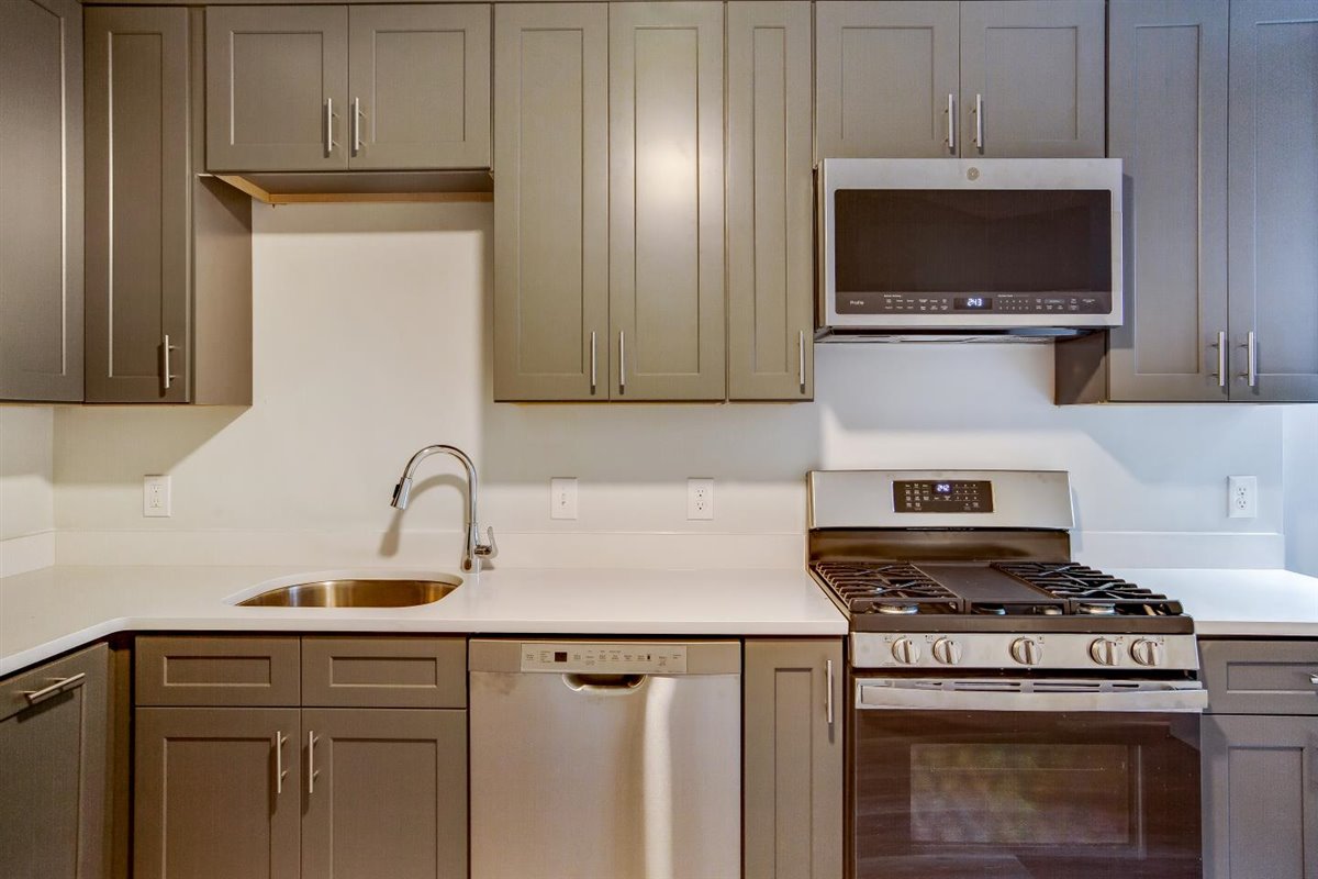 92 Corey Rd, Brighton