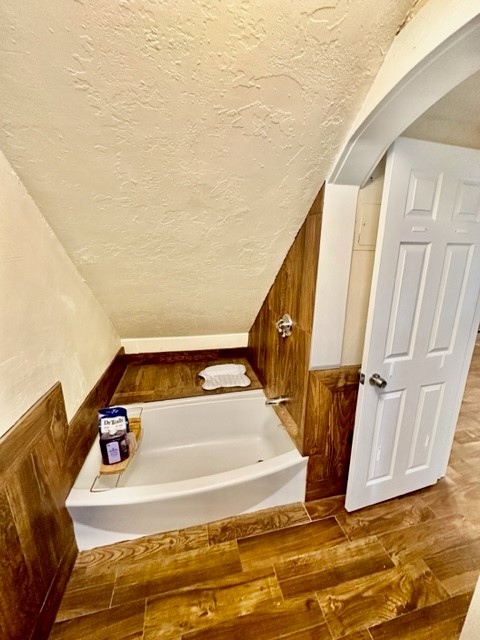 223 Endicott St, North End