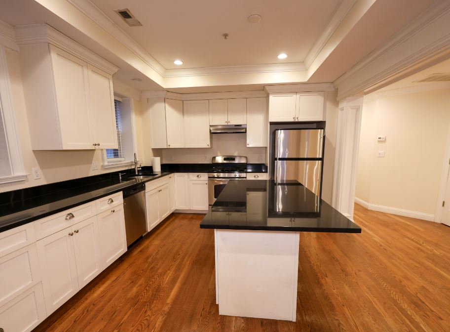 1803 Beacon St, Brookline