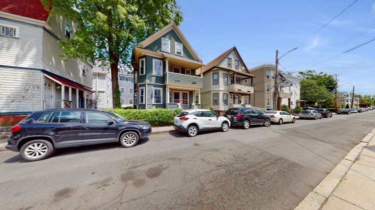 59 Hawthorne, Davis Square