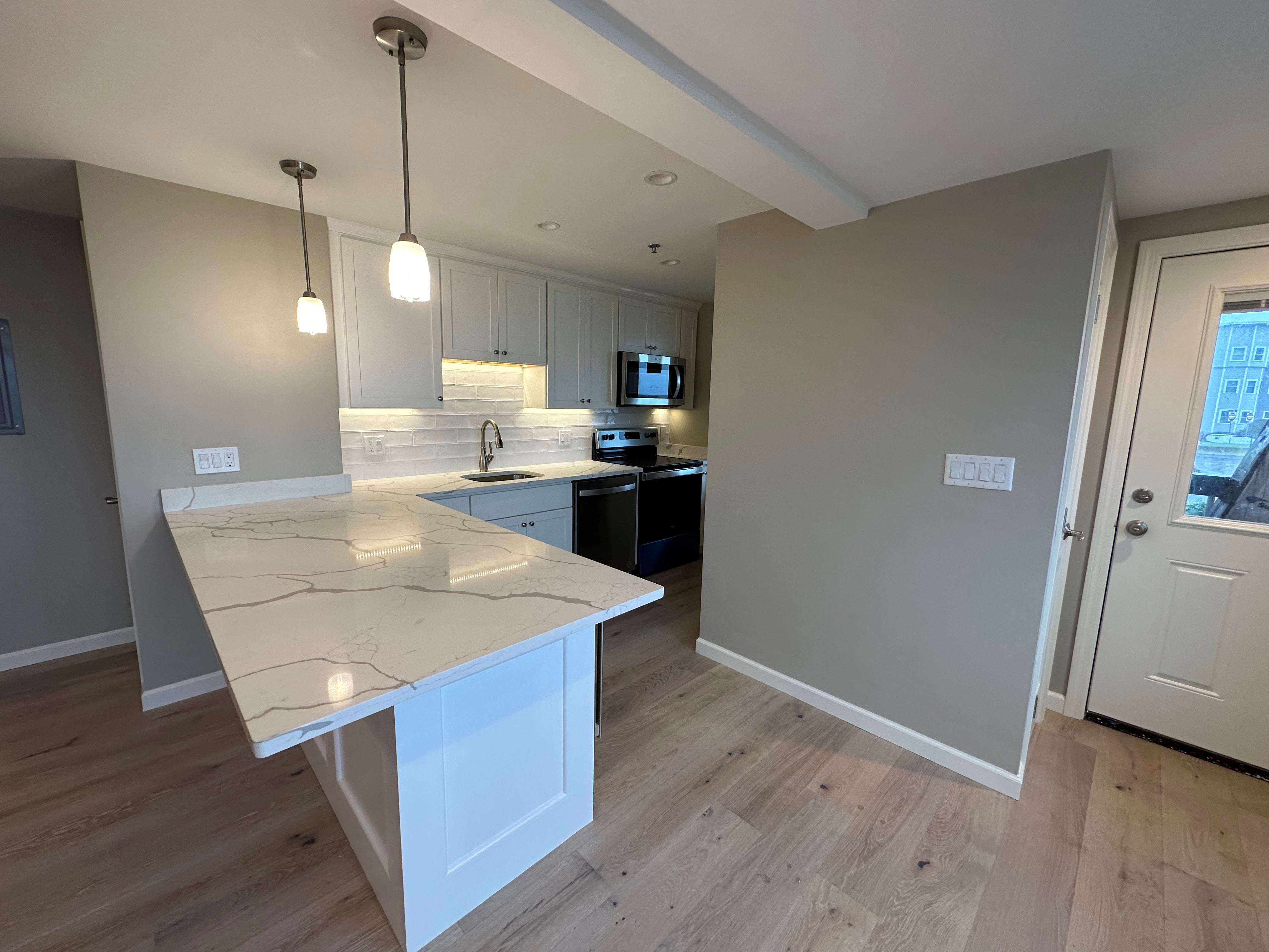 22 Faunbar Ave, Winthrop