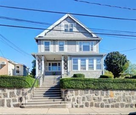 45 Gladstone St, East Boston