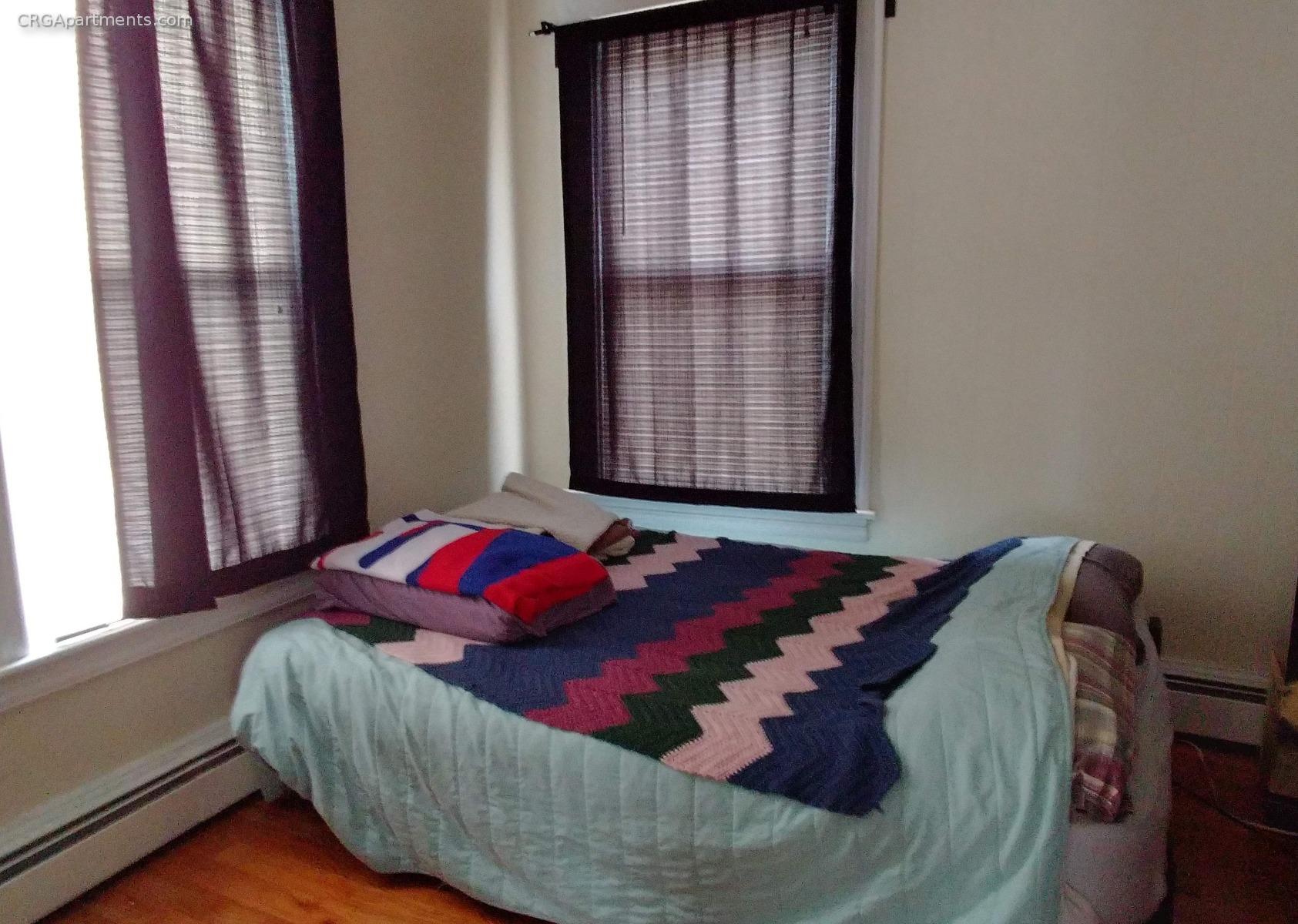 547 Broadway, South Medford