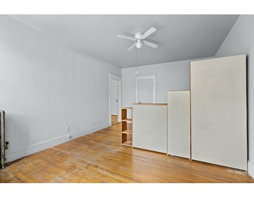 1697 1699 Cambridge St, Harvard Square