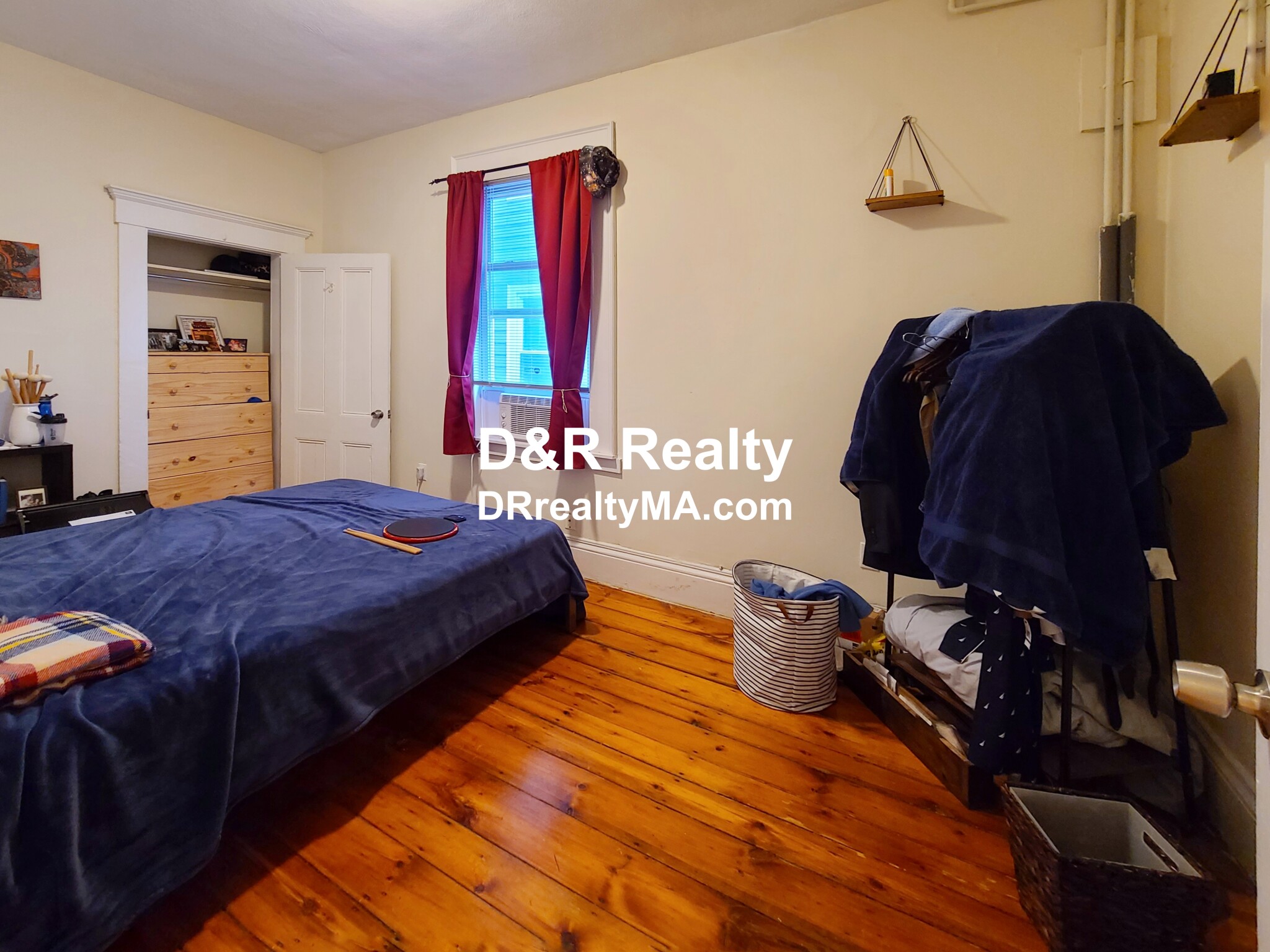 20 Suffolk St, Central Square