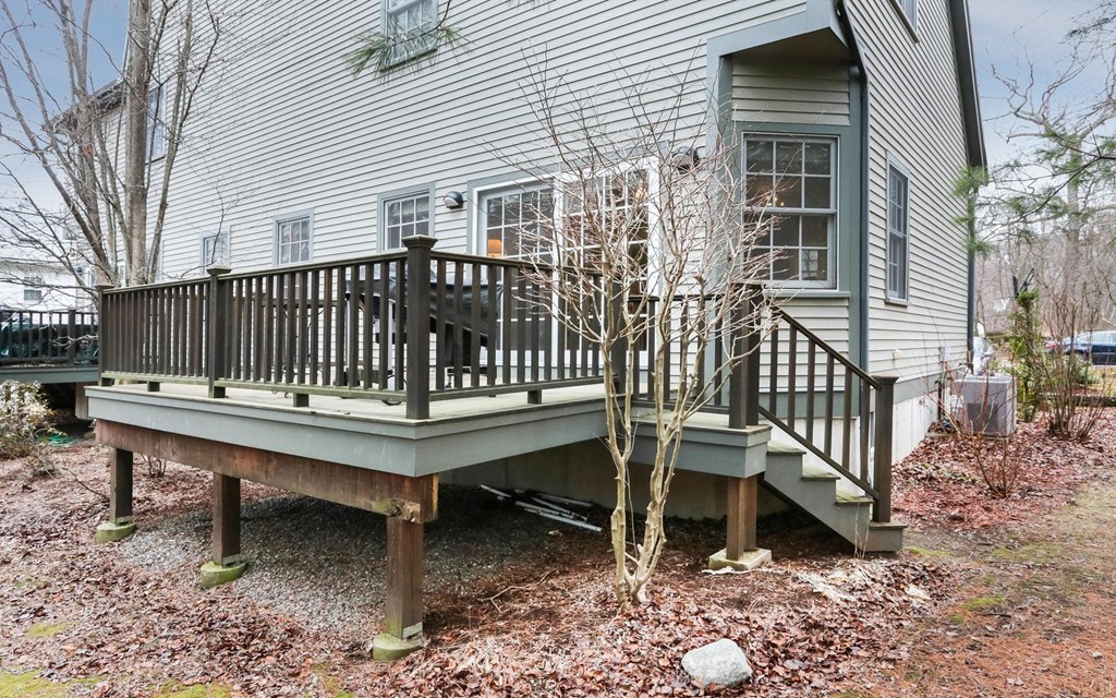 65 Blake St, Newtonville