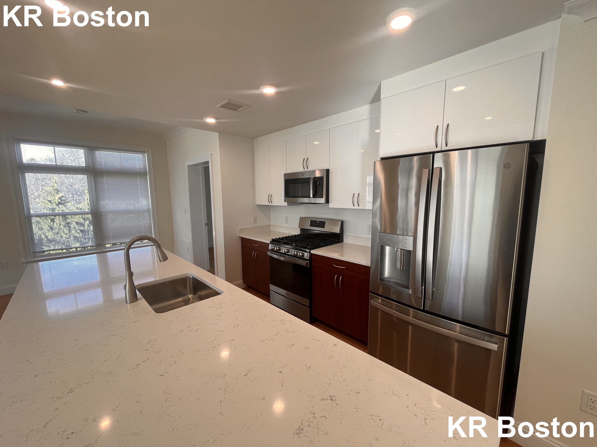 120 Gerry Dr, Chestnut Hill