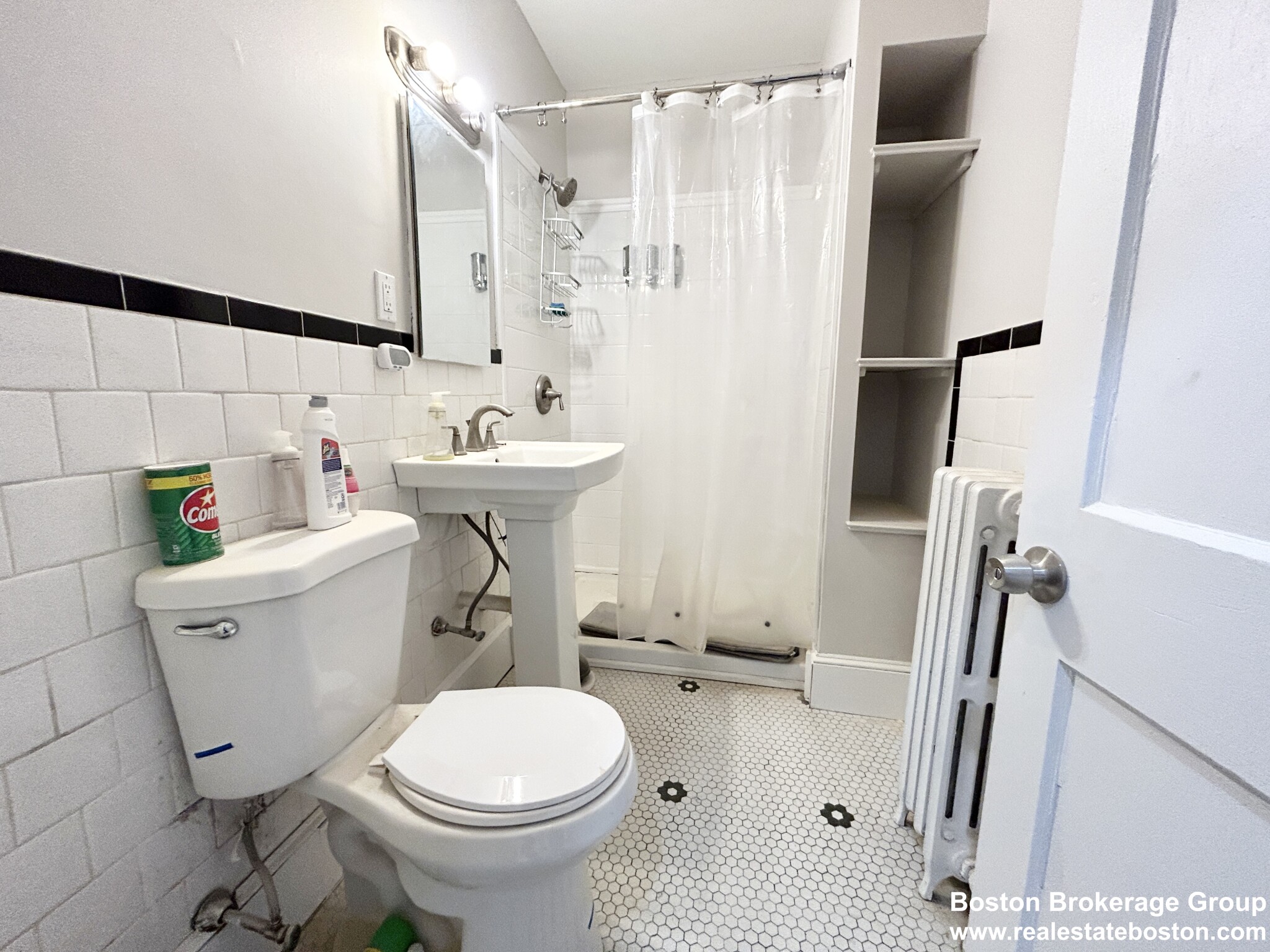 120 Hillsides St, Mission Hill