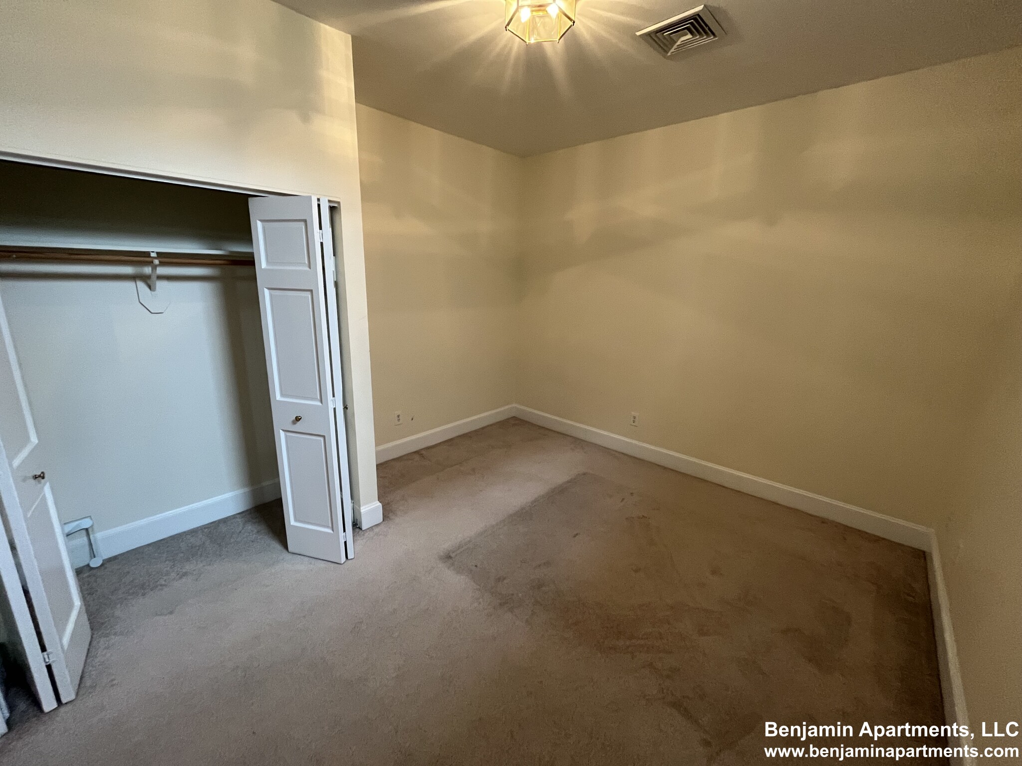 120 Norway St, Fenway