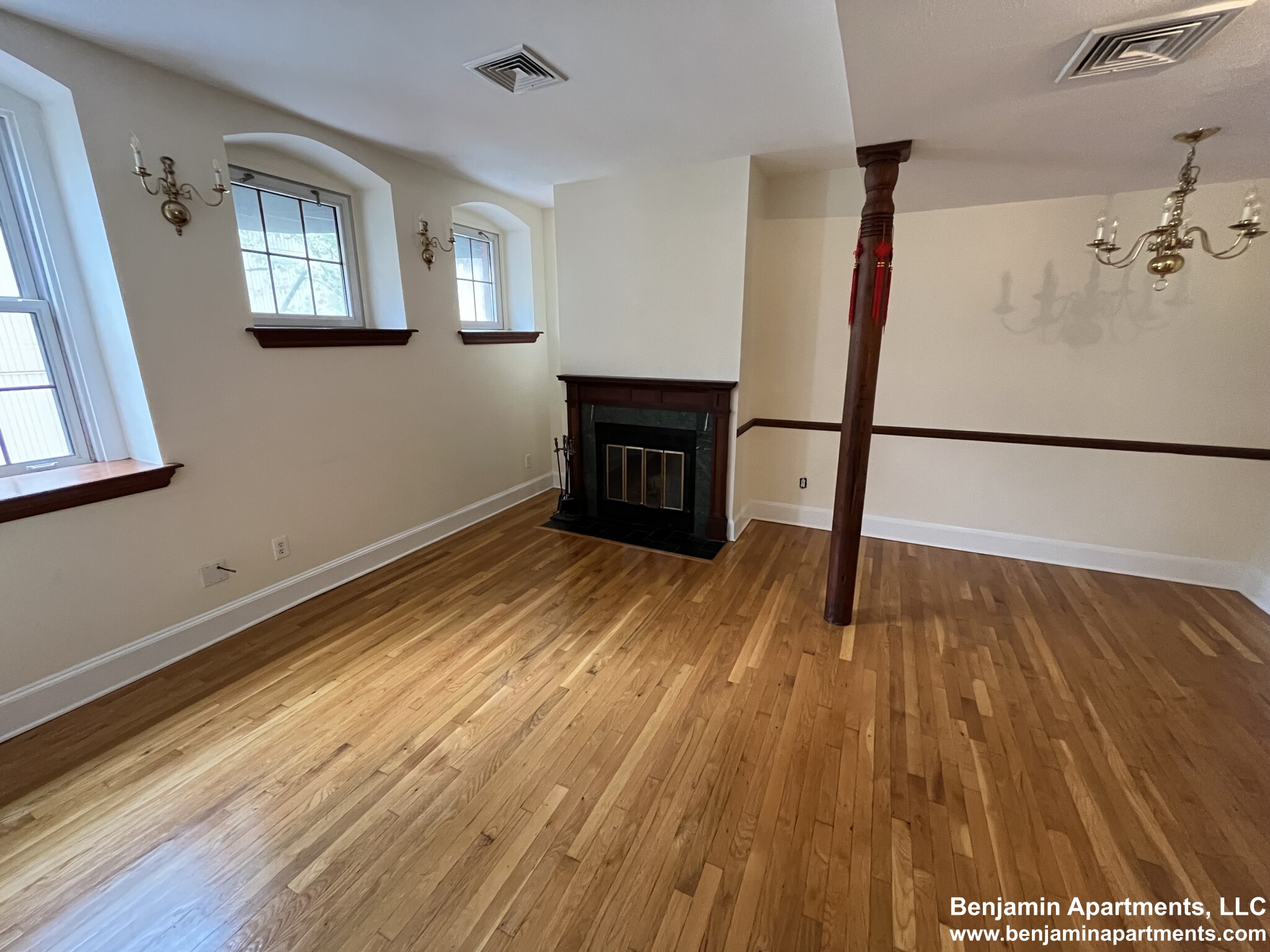 120 Norway St, Fenway