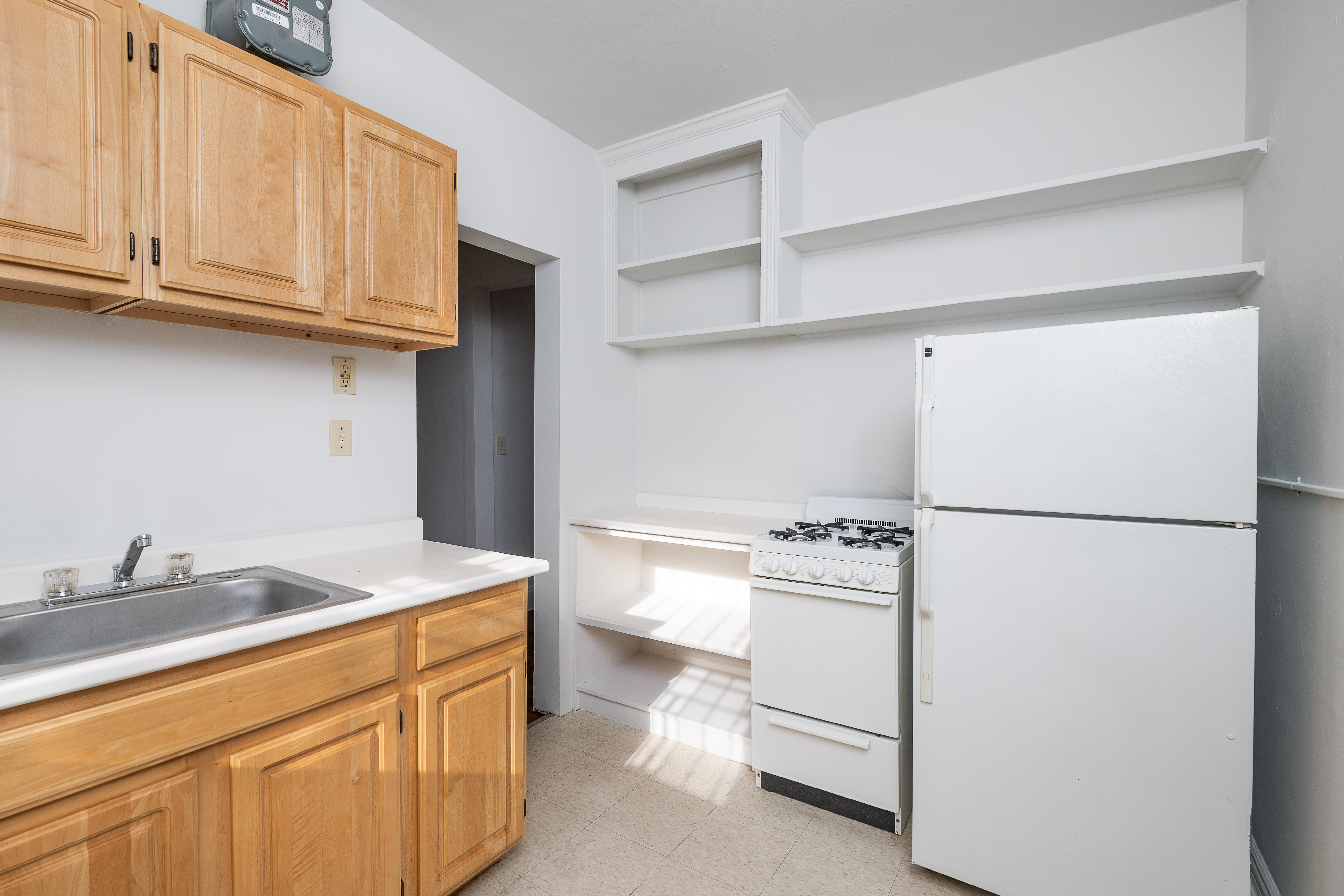 49 Worthington St, Mission Hill