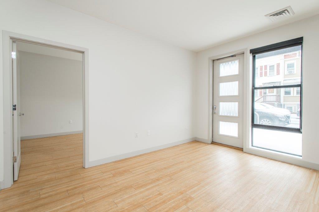 320 D St, South Boston