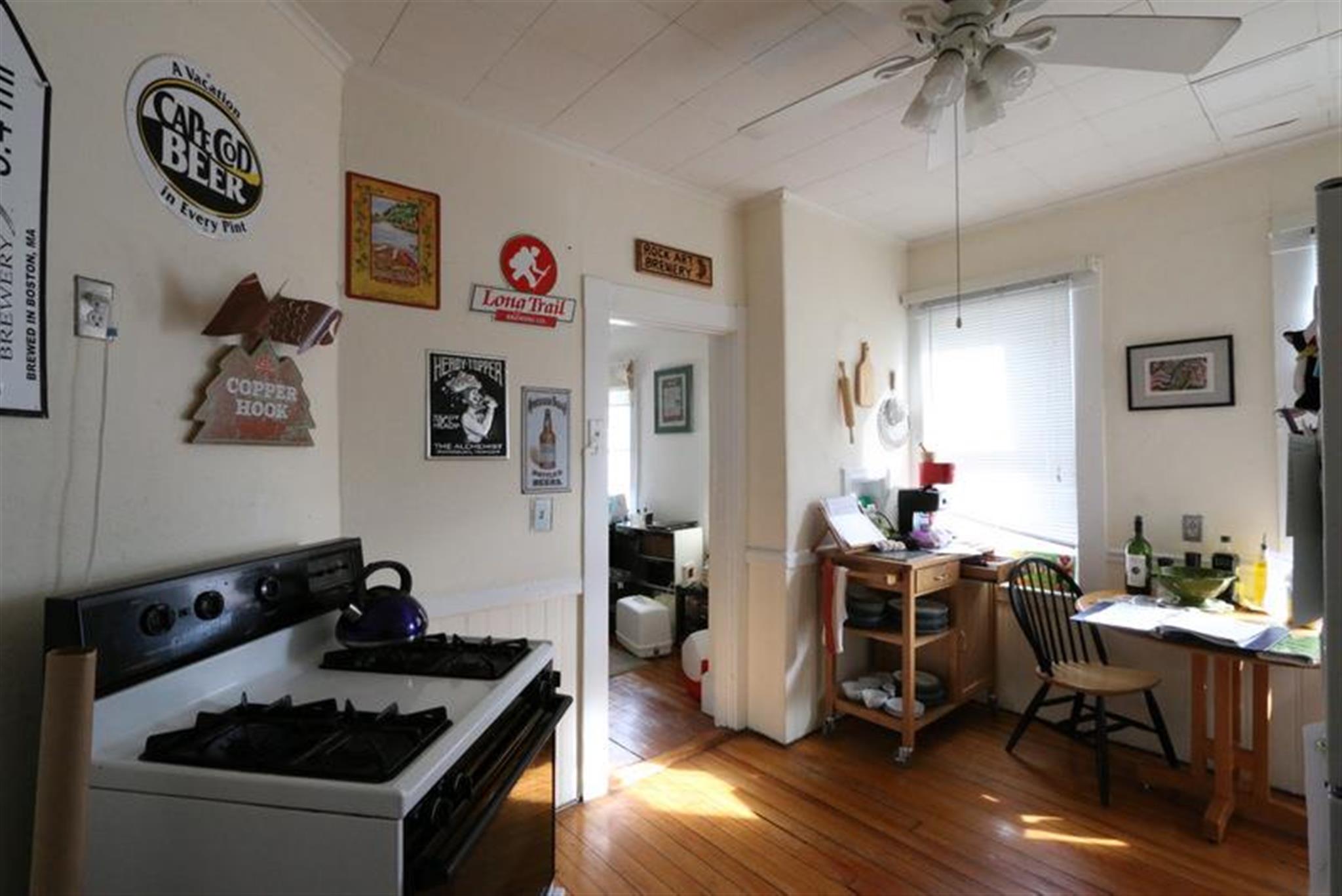 12 Hancock St, Davis Square