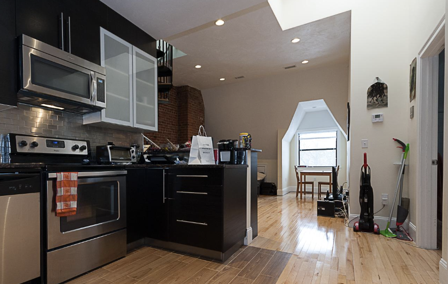 1203 Beacon St, Coolidge Corner