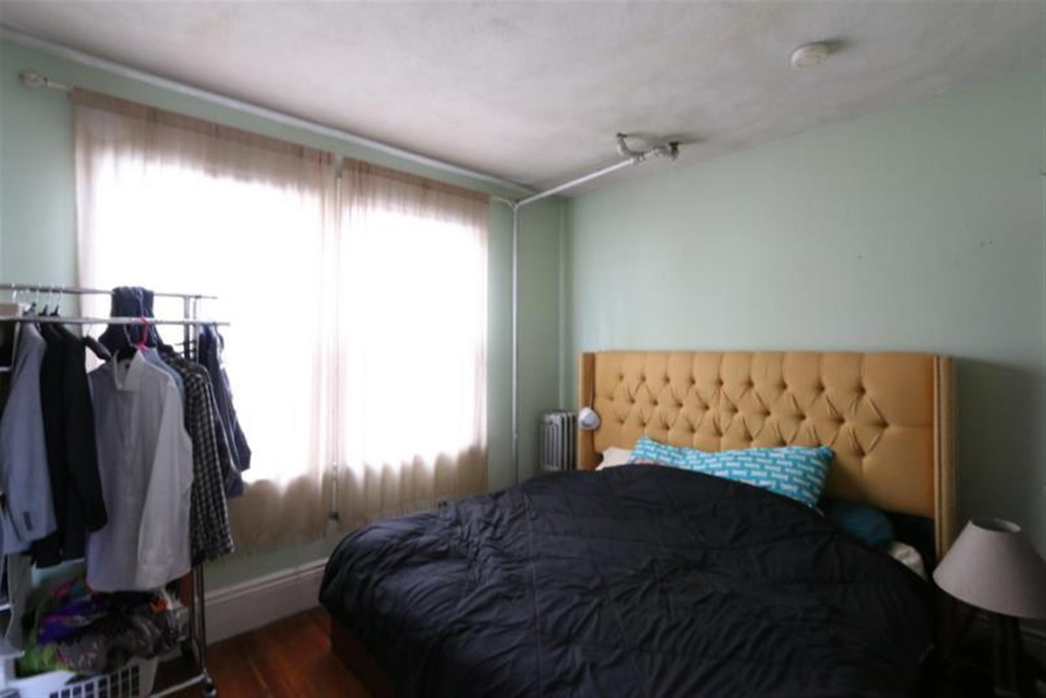 190 Holland St, Davis Square