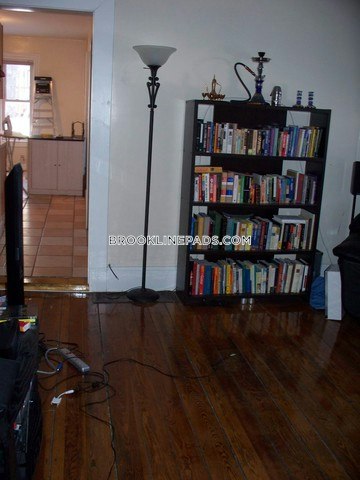 121 Brook St, Brookline Village