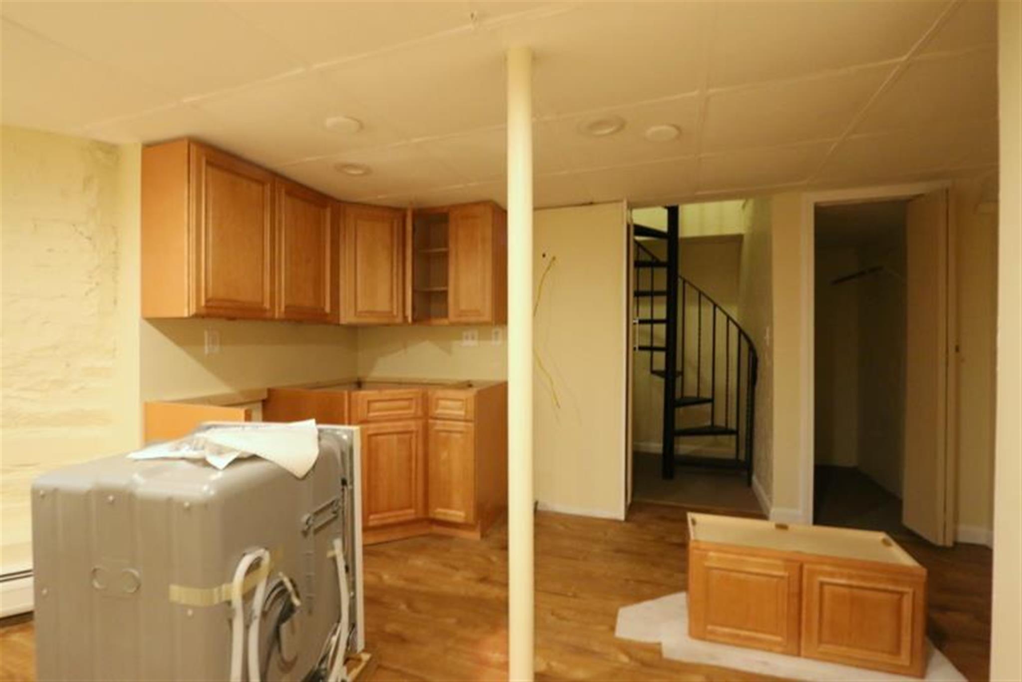 10 Garrison Ave, Teele Square