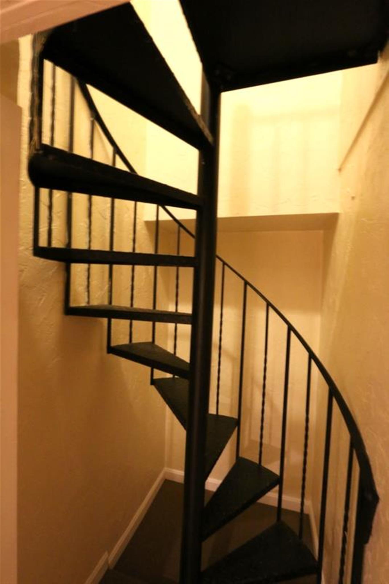 10 Garrison Ave, Teele Square