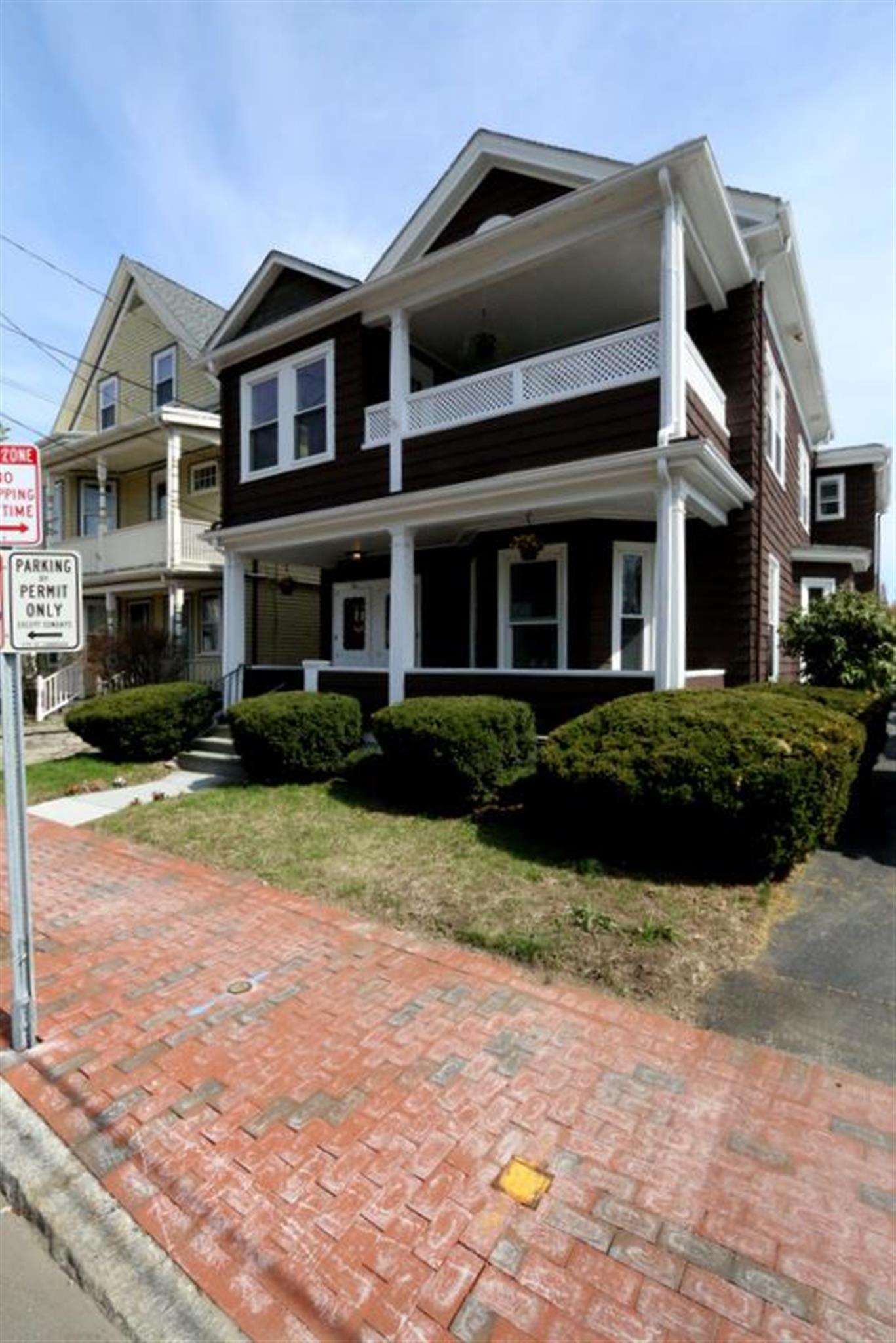 10 Meacham Rd, Porter Square