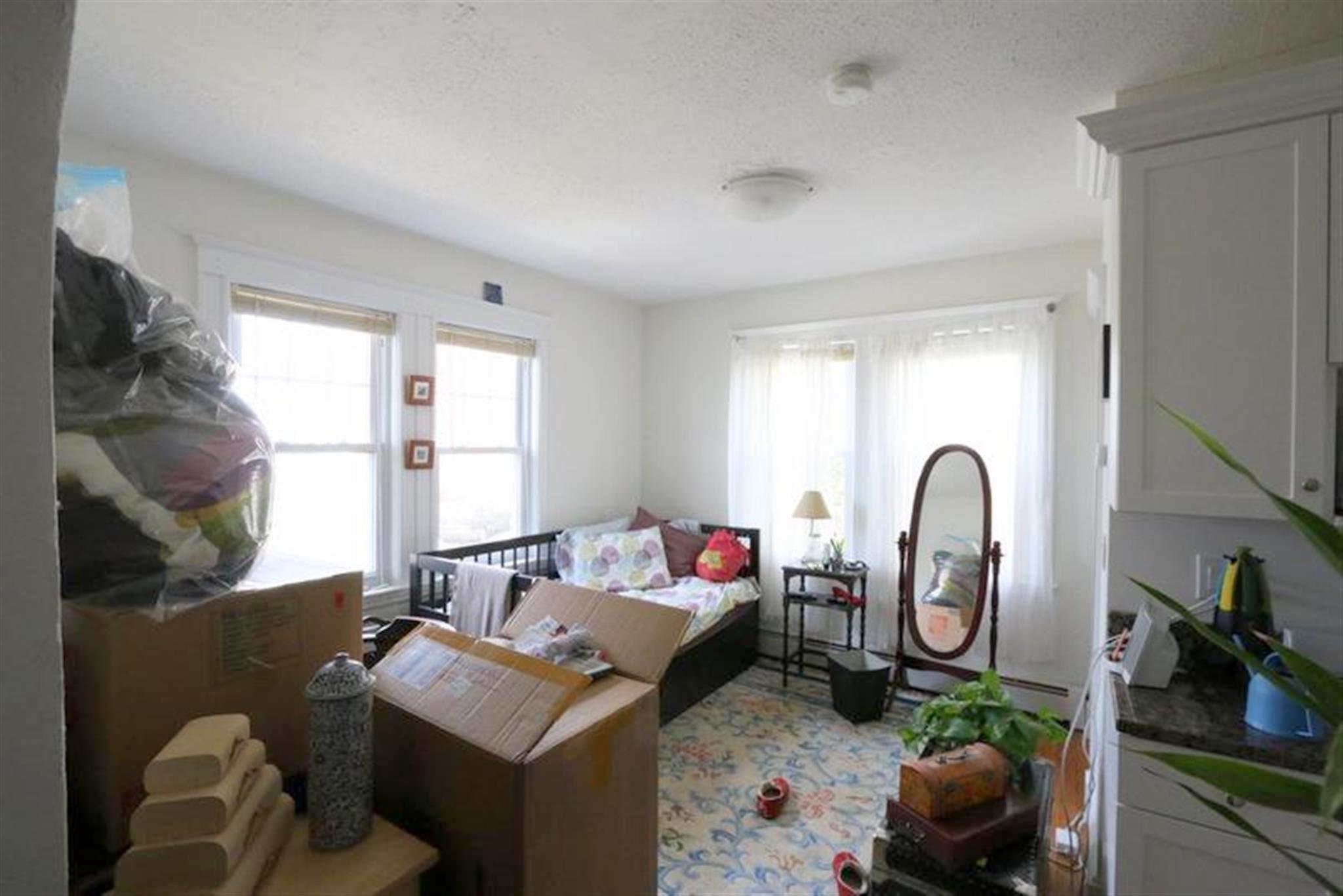 23 Lowell St, Spring Hill