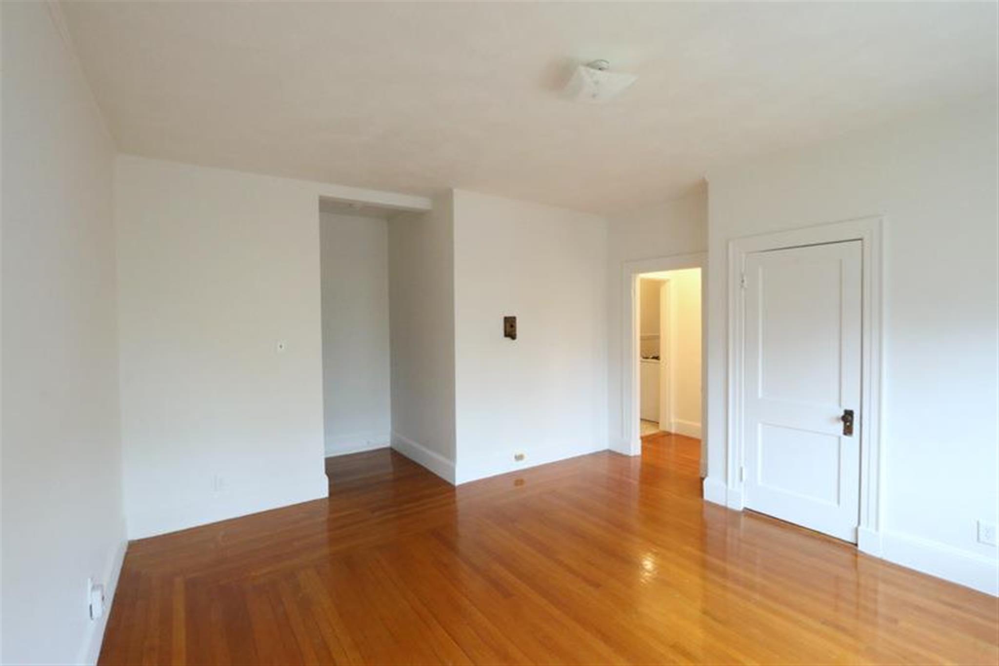 163 Summer, Spring Hill