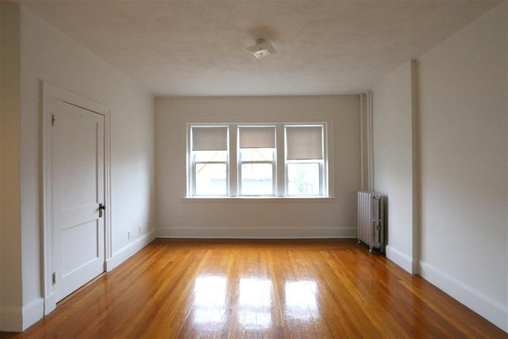 163 Summer, Spring Hill