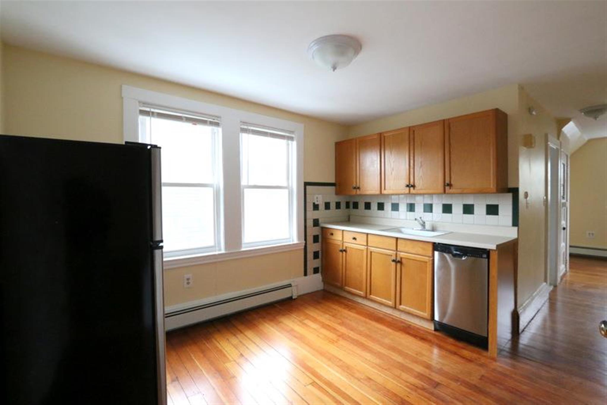 377 Highland Ave, Davis Square